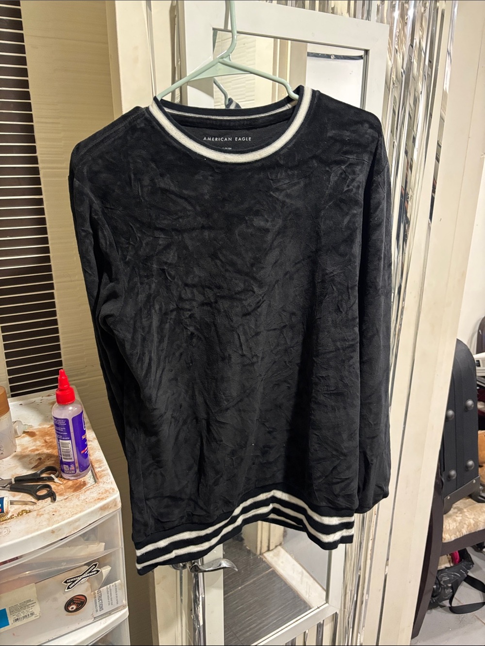 American Eagle Outfitters Black Crewneck Sweater with White Trim